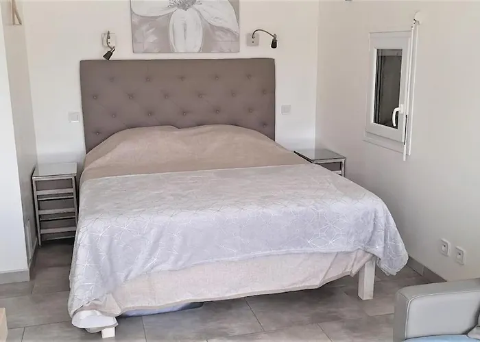 شقة 39, Port Nature, Au Village Naturiste آجد