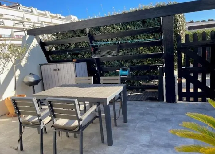 39, Port Nature, Au Village Naturiste آجد